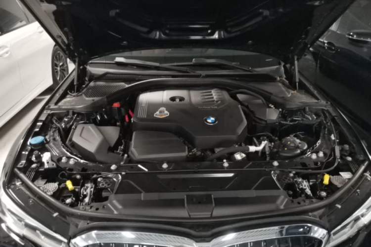 Used BMW 3 Series 2022 325Li M Sport Package Engine Bay