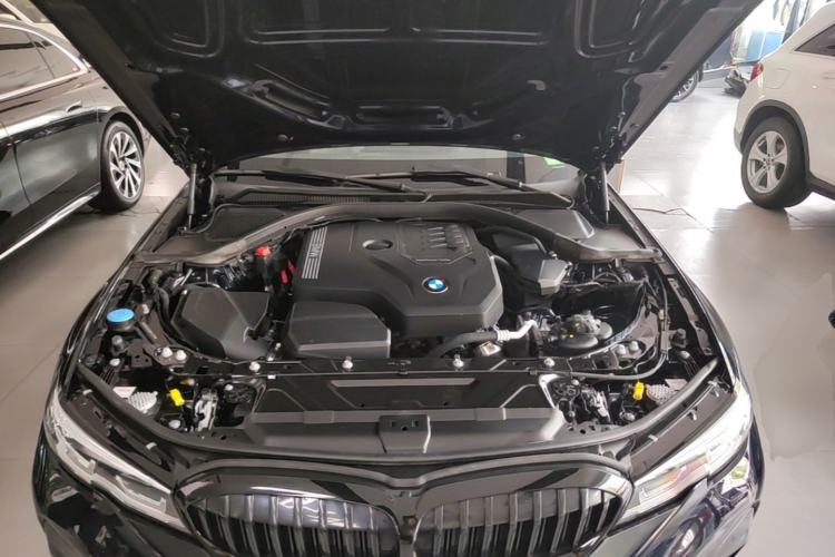 Used BMW 3 Series 2022 Restyled 325Li M Sport Night Edition Package Engine Bay