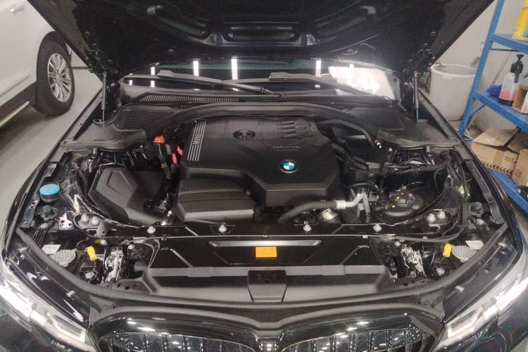 Used BMW 3 Series 2022 325Li M Sport Package Engine Bay