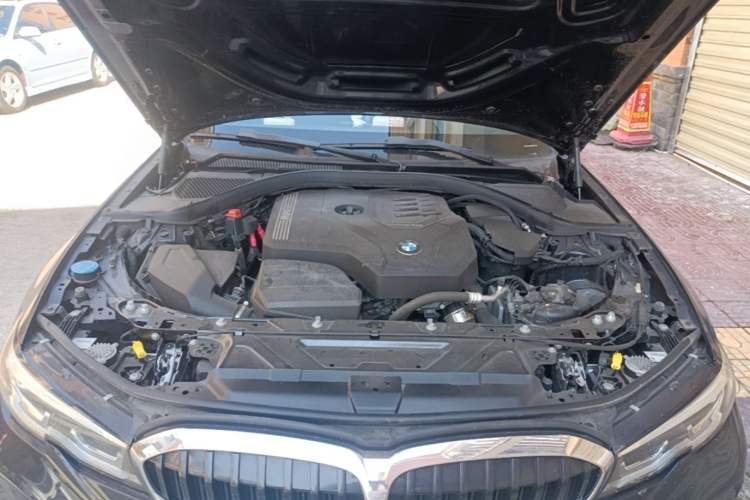 Used BMW 3 Series 2022 325Li M Sport Package Engine Bay