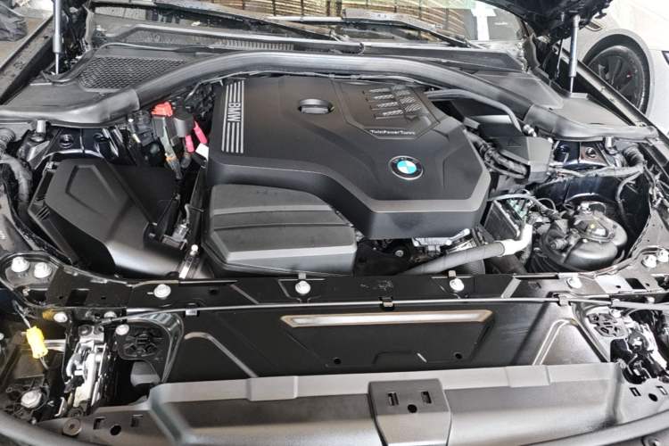 Used BMW 3 Series 2022 Revised 325i M Sport Night Edition Package Engine Bay