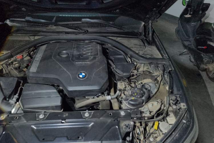 Used BMW 3 Series 2022 Updated 325i M Sport Package Engine Bay Left