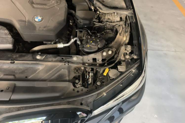 Used BMW 3 Series 2022 Restyled 325Li M Sport Night Edition Package Engine Bay Left