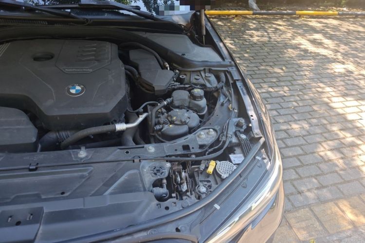 Used BMW 3 Series 2022 330i M Sport Night Edition Engine Bay Left