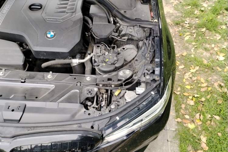 Used BMW 3 Series 2022 320Li M Sport Package Engine Bay Left