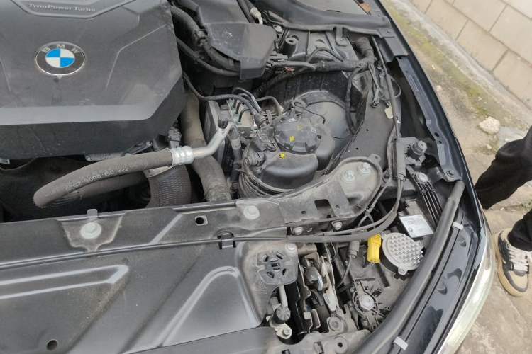 Used BMW 3 Series 2022 Restyled 325Li M Sport Night Edition Package Engine Bay Left