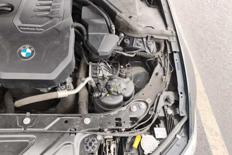 Used BMW 3 Series 2022 320Li M Sport Package Engine Bay Left