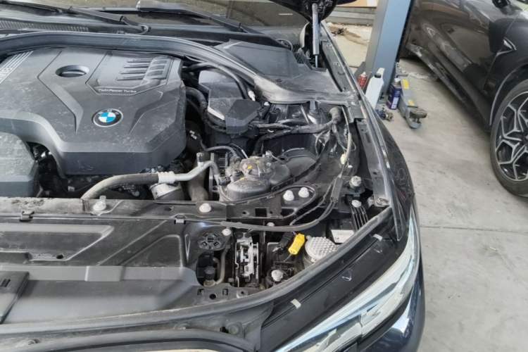 Used BMW 3 Series 2022 Restyled 320Li M Sport Package Engine Bay Left