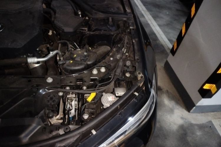 Used BMW 3 Series 2022 325Li M Sport Package Engine Bay Left