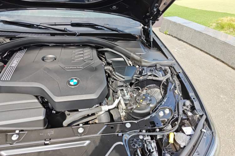 Used BMW 3 Series 2022 Revised 325i M Sport Night Edition Package Engine Bay Left