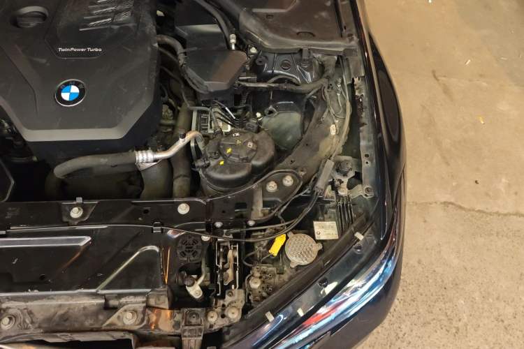 Used BMW 3 Series 2022 320Li M Sport Package Engine Bay Left