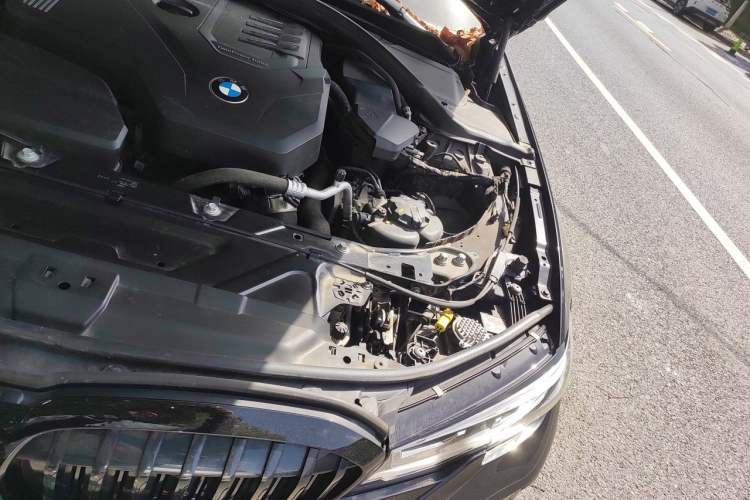 Used BMW 3 Series 2022 Restyled 325Li M Sport Night Edition Package Engine Bay Left