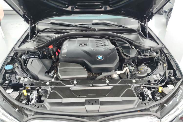 Used BMW 3 Series 2022 325Li M Sport Package Engine Bay