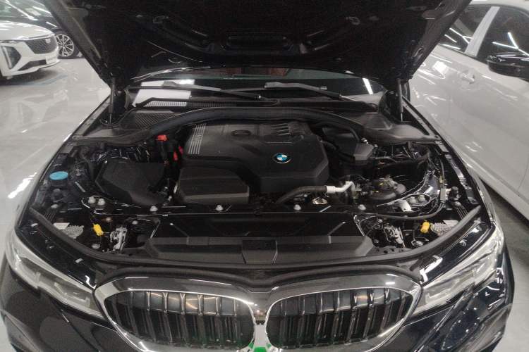 Used BMW 3 Series 2022 325Li M Sport Package Engine Bay