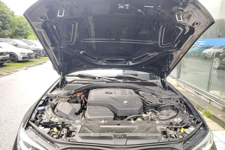Used BMW 3 Series 2022 Restyled 325Li M Sport Night Edition Package Engine Bay