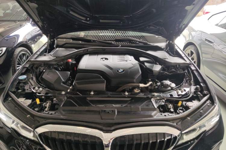 Used BMW 3 Series 2022 Restyled 320Li M Sport Package Engine Bay