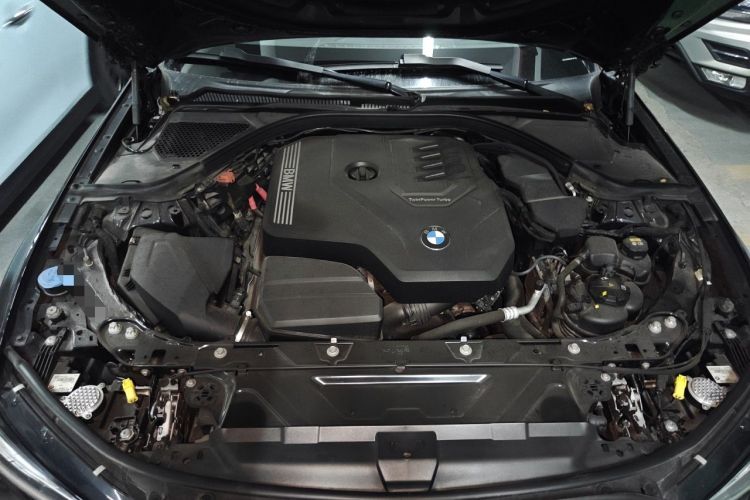 Used BMW 3 Series 2022 330i M Sport Night Edition Engine Bay