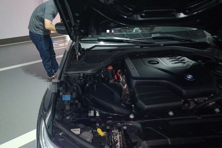 Used BMW 3 Series 2022 325i M Sport Night Edition Package Engine Bay Right