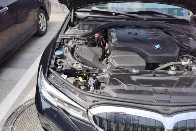 Used BMW 3 Series 2022 325Li M Sport Package Engine Bay Right