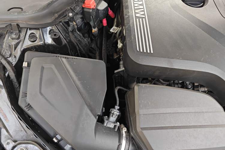 Used BMW 3 Series 2022 325Li M Sport Package Engine Bay Right