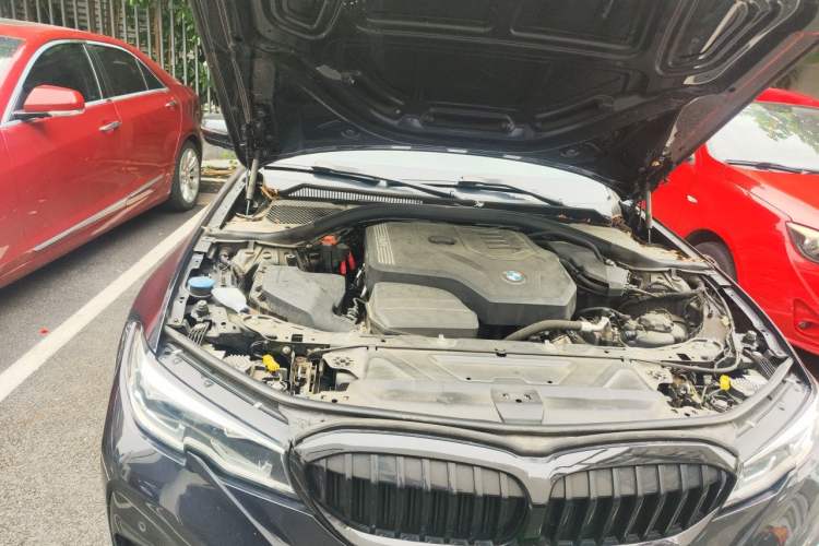 Used BMW 3 Series 2022 325Li M Sport Night Edition Package Engine Bay Right