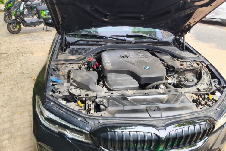 Used BMW 3 Series 2022 325Li M Sport Night Edition Package Engine Bay Right