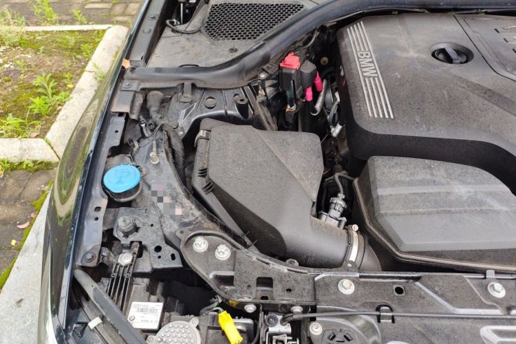 Used BMW 3 Series 2022 325Li M Sport Package Engine Bay Right