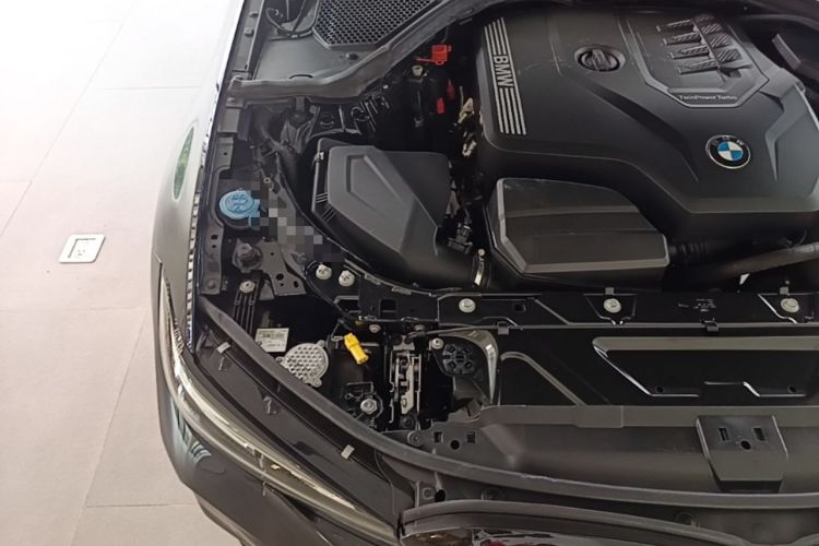 Used BMW 3 Series 2022 330i M Sport Night Edition Engine Bay Right