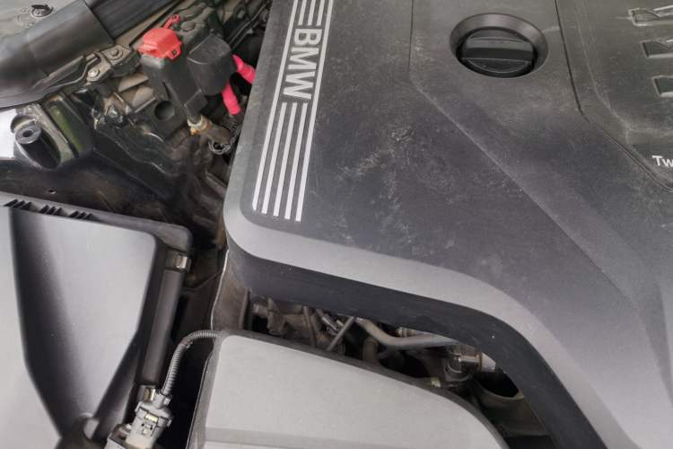 Used BMW 3 Series 2022 330Li xDrive M Sport Night Edition Package Engine Bay Right