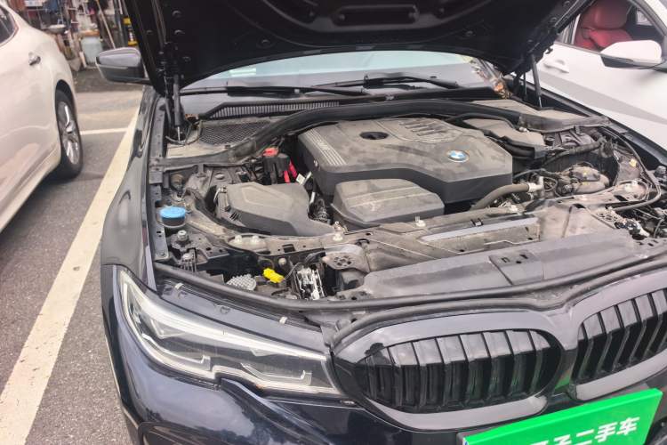 Used BMW 3 Series 2022 325Li M Sport Night Edition Package Engine Bay Right