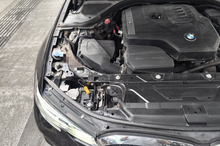Used BMW 3 Series 2022 320Li M Sport Package Engine Bay Right