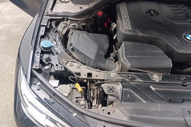 Used BMW 3 Series 2022 Updated 325Li M Sport Package Engine Bay Right