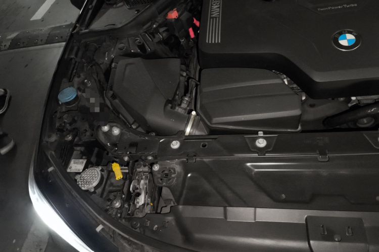Used BMW 3 Series 2022 325Li M Sport Package Engine Bay Right