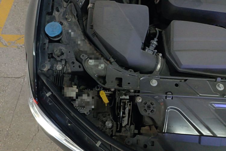 Used BMW 3 Series 2022 325Li xDrive M Sport Package Engine Bay Right