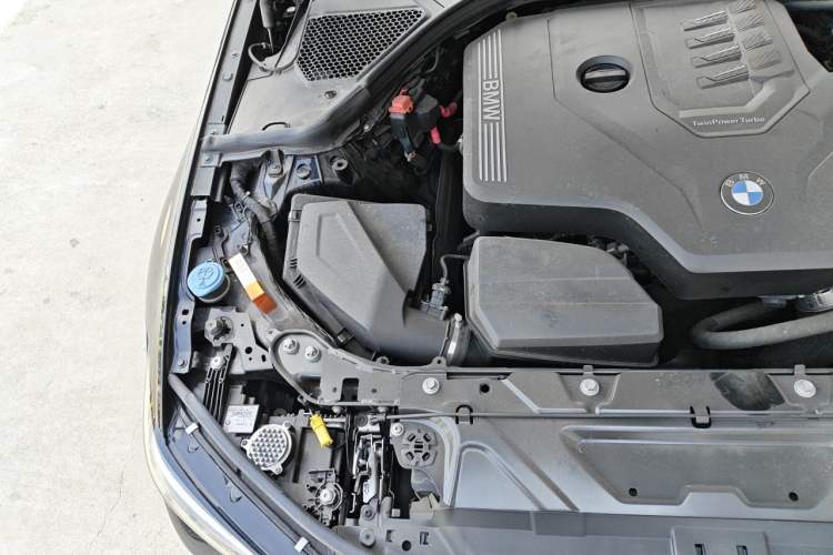 Used BMW 3 Series 2022 Revised 325i M Sport Night Edition Package Engine Bay Right