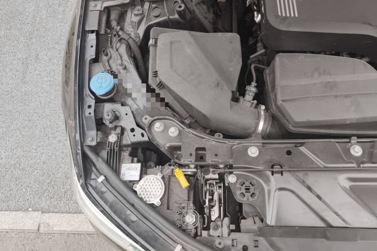 Used BMW 3 Series 2022 320Li M Sport Package Engine Bay Right