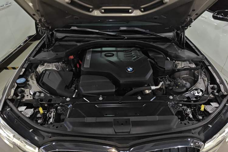 Used BMW 3 Series 2022 325Li M Sport Package Engine Bay