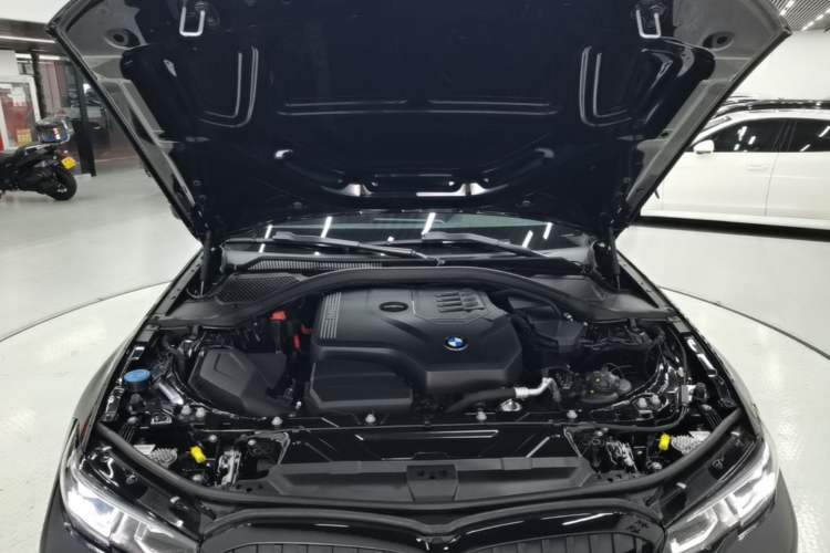 Used BMW 3 Series 2022 Revised 325i M Sport Night Edition Package Engine Bay