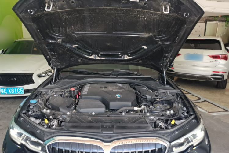 Used BMW 3 Series 2022 325Li M Sport Package Engine Bay