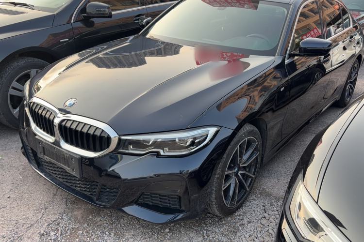 Used BMW 3 Series 2022 Restyled 320Li M Sport Package Exterior 1