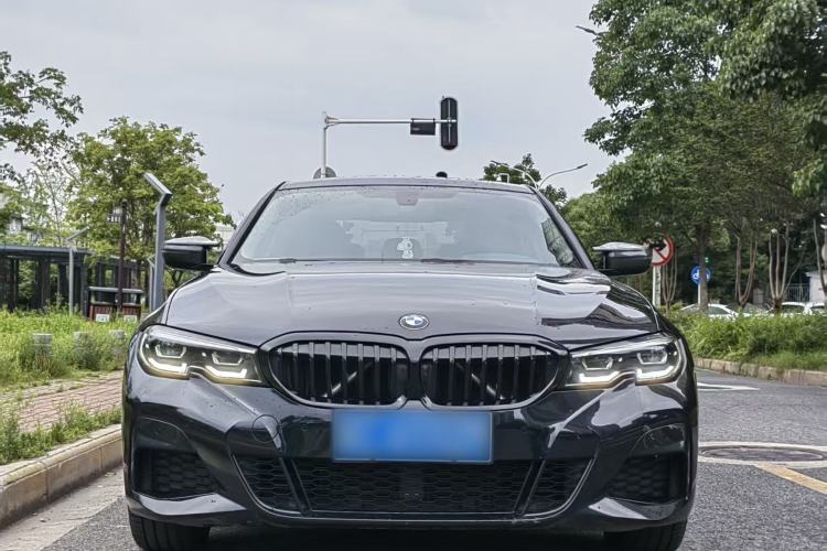 Used BMW 3 Series 2022 Restyled 320Li M Sport Package Exterior 2
