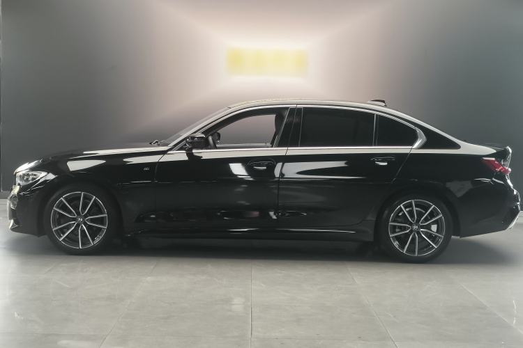 Used BMW 3 Series 2022 325Li M Sport Package Exterior 3
