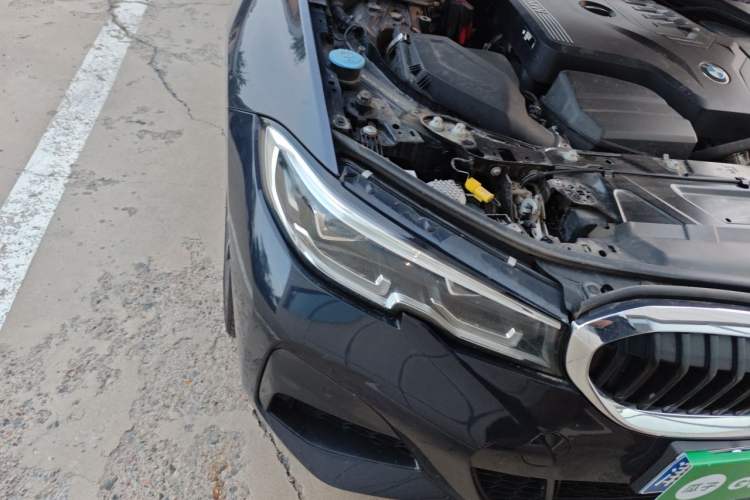 Used BMW 3 Series 2022 320Li M Sport Package Exterior 3