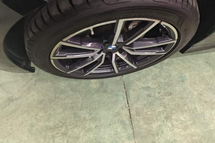 Used BMW 3 Series 2022 325Li M Sport Package Exterior 4