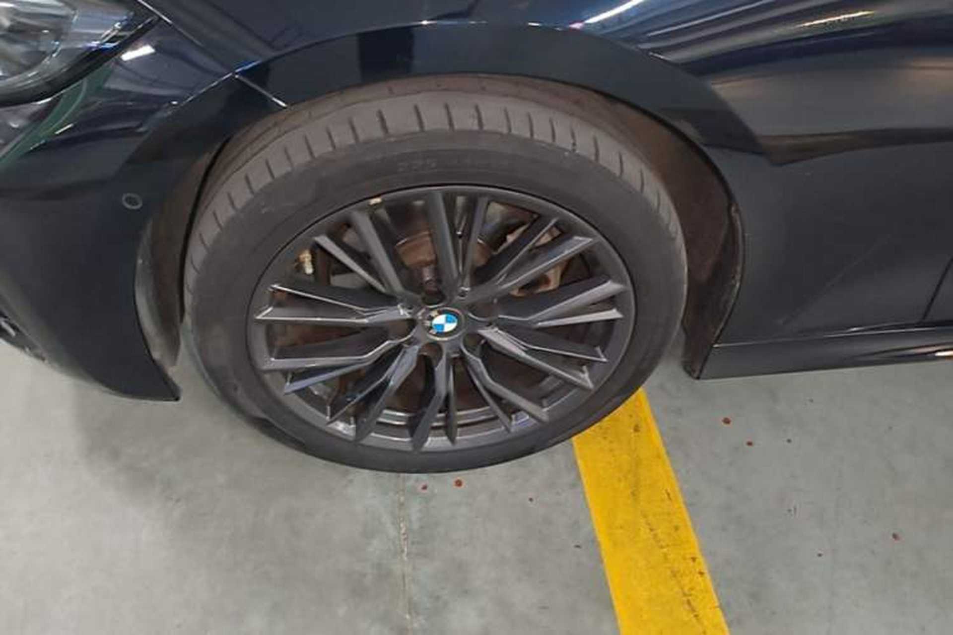 Used BMW 3 Series 2022 Revised 325i M Sport Night Edition Package Exterior 4