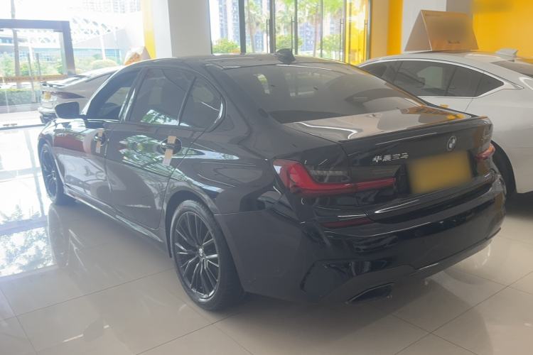 Used BMW 3 Series 2022 Restyled 325Li M Sport Night Edition Package Exterior 5