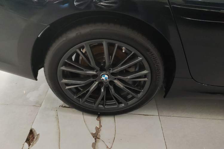 Used BMW 3 Series 2022 Restyled 325Li M Sport Night Edition Package Exterior 5