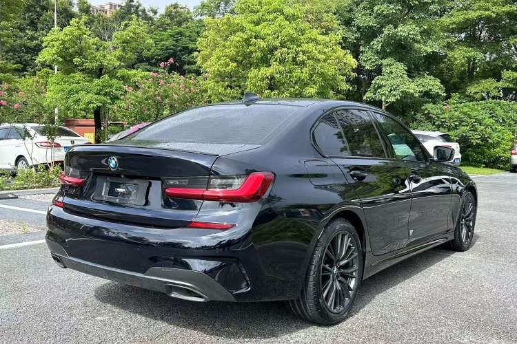 Used BMW 3 Series 2022 Revised 325i M Sport Night Edition Package Exterior 5