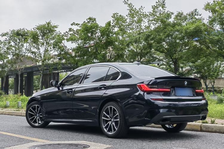 Used BMW 3 Series 2022 Restyled 320Li M Sport Package Exterior 5