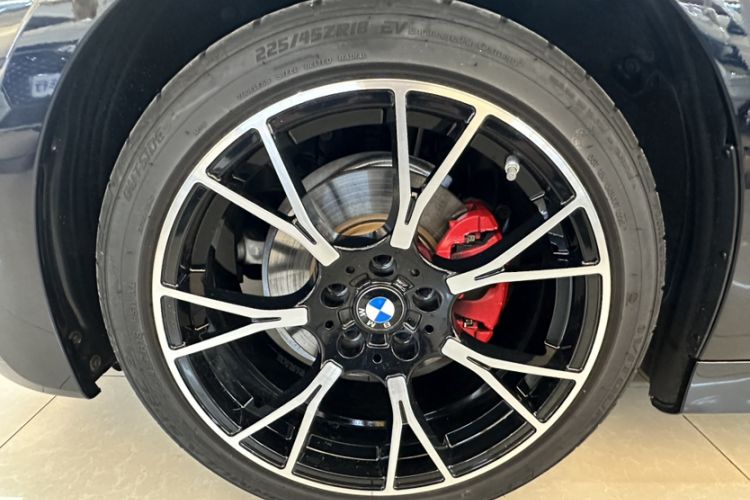 Used BMW 3 Series 2022 Updated 325Li M Sport Package Exterior 6